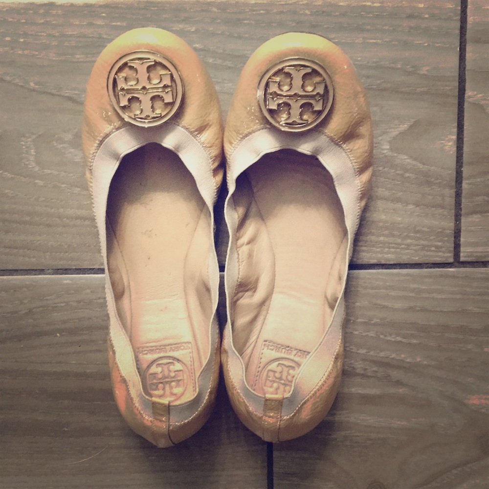Tory Burch Caroline Tan Patent 9M Flats